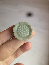 Load image into Gallery viewer, 23.3-28mm 100% natural light green/yellow/gray carved sunflower jadeite jade beads (supplies, add-on items) AY42