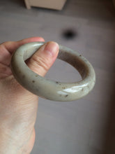 Load image into Gallery viewer, 52.8mm 100% Natural white/beige/gray with floating dandelions nephrite jade bangle HT96