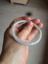 Load image into Gallery viewer, 55.5mm Certified type A 100% Natural light purple/white/green slim round cut Jadeite bangle BF74-2550