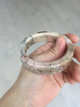 Load image into Gallery viewer, 53mm 100% natural pink/black time series(时光系列) square style rose stone (Rhodonite)square bangle XY103