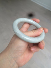 Load image into Gallery viewer, 56.4mm 100% Natural white/beige/gray with floating dandelions round cut nephrite jade bangle HT95