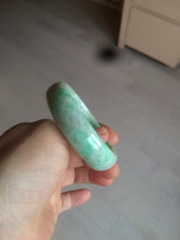 Load image into Gallery viewer, 50.5mm Certified Type A 100% Natural sunny apple green/brown oval Jadeite Jade bangle AZ134-1459