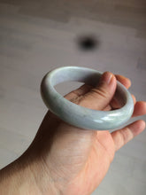 Load image into Gallery viewer, 58.5mm 100% natural type A certified light green/purple jadeite jade bangle W91-0734