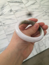 Load image into Gallery viewer, 60mm certified type A 100% Natural green/dark green/white jadeite jade bangle BG26-1711