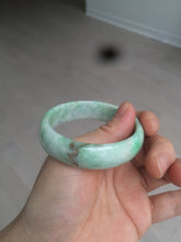 Load image into Gallery viewer, 50.5mm Certified Type A 100% Natural sunny apple green/brown oval Jadeite Jade bangle AZ134-1459