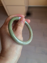 Load image into Gallery viewer, 58.5mm 100% natural certified green/yellow/gray round cut jadeite jade bangle BK14-3294