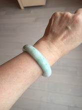 Load image into Gallery viewer, 53mm 100% natural certified sunny green/white(白底青) jadeite jade bangle BK81-5255