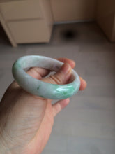 Load image into Gallery viewer, 51.5mm Certified Type A 100% Natural sunny green oval Jadeite Jade bangle AZ131-4139