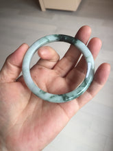 Load image into Gallery viewer, 57.5mm certificated Type A 100% Natural light green with green floating flowers Jadeite Jade bangle AS82-3025