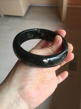 Load image into Gallery viewer, 60mm 100% Natural dark green/black meteorite Stellar Night sky broad style nephrite Jade bangle HF108-0063