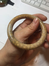 Load image into Gallery viewer, 56.8mm 100% natural beige yellow orange round cut Coral Jade (珊瑚玉) bangle XY109