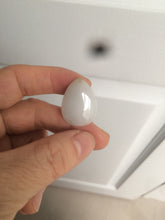 Load image into Gallery viewer, 100% natural white type A jadeite jade water drop pendant AX36
