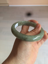 Load image into Gallery viewer, 58.8mm Certified 100% natural Type A green/gray jadeite jade bangle AE69-2863