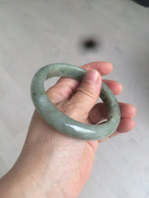 Load image into Gallery viewer, 58.8mm Certified 100% natural Type A green/gray jadeite jade bangle AE69-2863