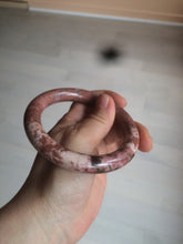 Load image into Gallery viewer, 58.9mm 100% natural Etruscan earth red round cut rose stone (Rhodonite)bangle XY76