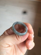 Load image into Gallery viewer, 100% natural type A green/black (青花乌鸡芝麻糊) jadeite jade band ring AE57
