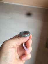 Load image into Gallery viewer, 100% natural type A green/black (青花乌鸡芝麻糊) jadeite jade band ring AE57