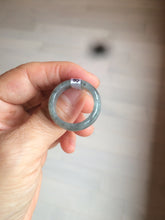 Load image into Gallery viewer, 100% natural type A green/black (青花乌鸡芝麻糊) jadeite jade band ring AE57
