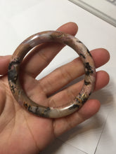 Load image into Gallery viewer, 52.8mm 100% natural fresh light pink/black round cut rose stone (Rhodonite)bangle XY104