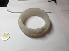 Load image into Gallery viewer, 62mm 100% natural white light Pink carved flowers Quartzite (Shetaicui jade) bangle XY114