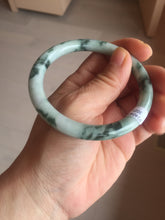 Load image into Gallery viewer, 57.9mm certified Type A 100% Natural light green with floating green flowers round cut Jadeite Jade bangle AU12-3021