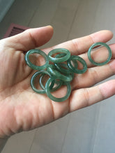 Load image into Gallery viewer, 100% natural type A ice watery dark green/gray/black(冰油青) jadeite jade band ring AU83