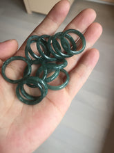 Load image into Gallery viewer, 100% natural type A icy watery light green/blue/gray  Guatemala jadeite jade band ring R118