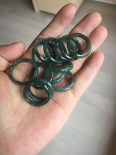 Load image into Gallery viewer, 100% natural type A icy watery light green/blue/gray  Guatemala jadeite jade band ring R118