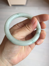 Load image into Gallery viewer, 51.5mm Certified Type A 100% Natural light green with floating green flowers round cut Jadeite jade bangle PB173-4721