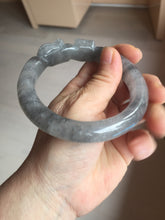 Load image into Gallery viewer, 60.8mm 100% natural black white (水墨) Quartzite (Shetaicui jade) 3D carved Cat bangle SY125