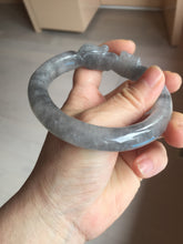 Load image into Gallery viewer, 60.8mm 100% natural black white (水墨) Quartzite (Shetaicui jade) 3D carved Cat bangle SY125