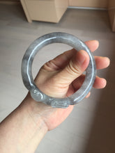 Load image into Gallery viewer, 60.8mm 100% natural black white (水墨) Quartzite (Shetaicui jade) 3D carved Cat bangle SY125