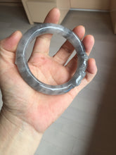 Load image into Gallery viewer, 60.8mm 100% natural black white (水墨) Quartzite (Shetaicui jade) 3D carved Cat bangle SY125