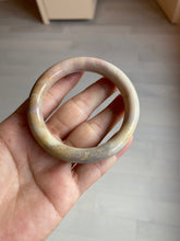 Load image into Gallery viewer, 53.8mm 100% natural beige yellow pink purple round cut a taste of the tropical Coral Jade (珊瑚玉) bangle SY22