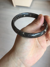 Load image into Gallery viewer, 59.5mm 100% natural black background with white/yellow/red flowers Plum blossom Jade(梅花玉) bangle SY98-6