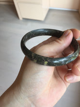 Load image into Gallery viewer, 59.5mm 100% natural black background with white/yellow/red flowers Plum blossom Jade(梅花玉) bangle SY98-7