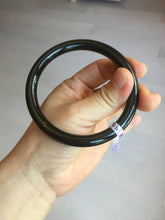 Load image into Gallery viewer, 60.8mm 100% Natural dark green/black meteorite Stellar Night sky slim round cut nephrite bangle HT110-8795