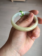 Load image into Gallery viewer, 51.5mm certified 100% natural Type A green/yellow oval jadeite jade bangle e68-8540