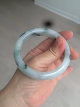 Load image into Gallery viewer, 56.6mm certified 100% natural Type A light green/white with green floating flowers oval jadeite jade bangle B91-1643
