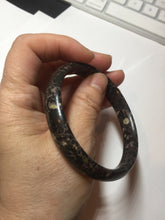 Load image into Gallery viewer, 59.5mm 100% natural black background with white/yellow/red flowers Plum blossom Jade(梅花玉) bangle SY98-6