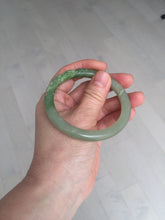 Load image into Gallery viewer, 54.3mm certificated 100% Natural green/gray 翠青 with carved peony slim nephrite Jade bangle HHE101-8780