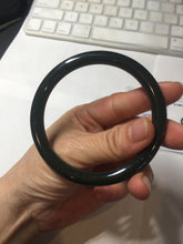 Load image into Gallery viewer, 60.5mm 100% Natural dark green/black meteorite Stellar Night sky slim round cut nephrite bangle HT117-0757
