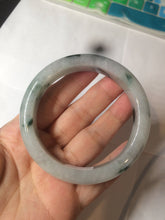 Load image into Gallery viewer, 56.6mm certified 100% natural Type A light green/white with green floating flowers oval jadeite jade bangle B91-1643