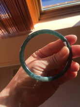 Load image into Gallery viewer, 58.2mm Certified Type A 100% Natural dark green/blue/gray with flying snow Guatemala slim round cut Jadeite bangle PD61-3385