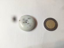 Load image into Gallery viewer, 100% Natural white beige with black/brown flying dandelions Osmanthus fragrant cheese cake nephrite Jade pendant/worry stone HT68