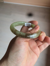 Load image into Gallery viewer, 51.7mm certified Type A 100% Natural yellow/sugar brown flying snow and dandelions nephrite Jade bangle HE78-0462