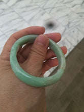 Load image into Gallery viewer, 50.5mm Certified Type A 100% Natural sunny apple green/red Jadeite Jade oval bangle AJ67-0170