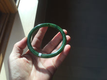 Load image into Gallery viewer, 62mm certified 100% Natural dark green/black round cut nephrite (碧玉) bangle HN18-9161