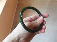 Load image into Gallery viewer, 62mm certified 100% Natural dark green/black round cut nephrite (碧玉) bangle HN16-9150