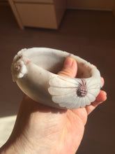 Load image into Gallery viewer, 58mm 100% natural white/gray/pink/brown/purple Quartzite (Shetaicui jade) carved flowers bangle XY111